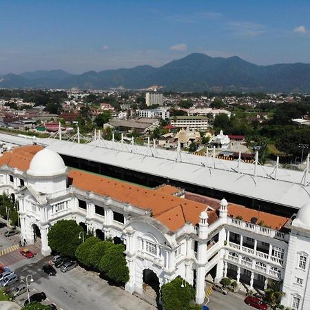 Palm Seremban Hotel Exterior foto